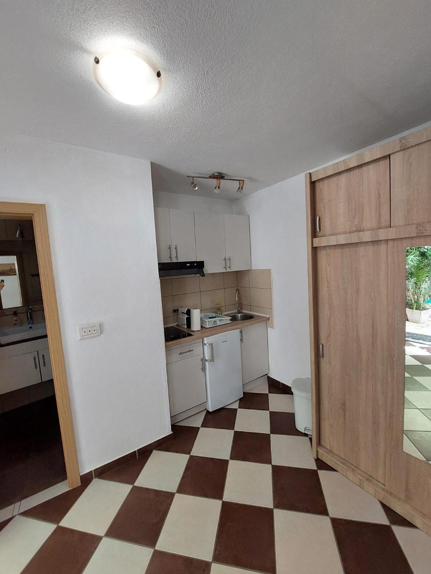 Holiday Baska Voda Exterior photo
